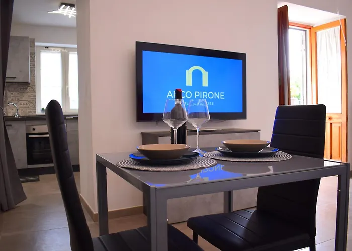 Arco Pirone Holiday House - A Un Passo Dal Vesuvio